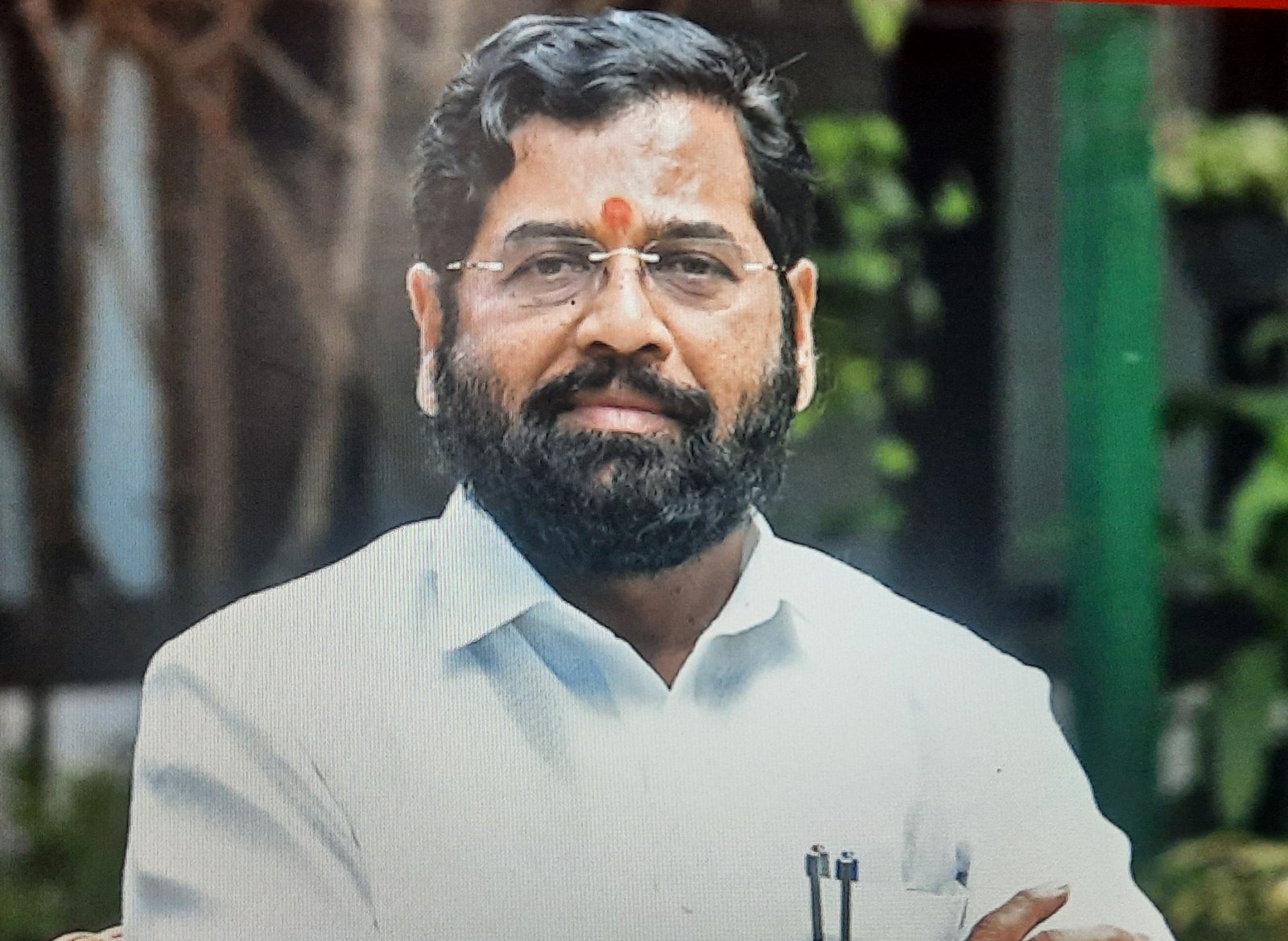 hatat rakhya mahilanchi gardi 7 हातात राख्या महिलांची गर्दी eknath shinde